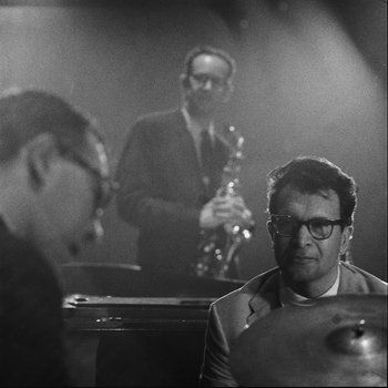 d279094b4f6c2833fe3571cd43583e2b